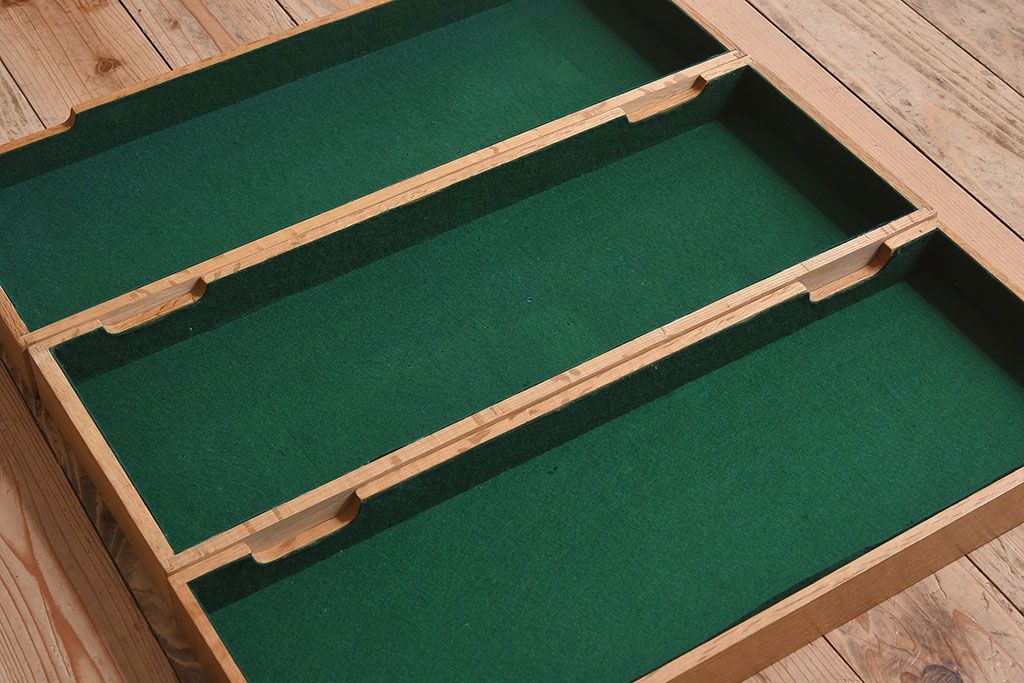 ヴィンテージ家具　北欧ビンテージ　オーク材　シンプルなスタッキングキャビネット