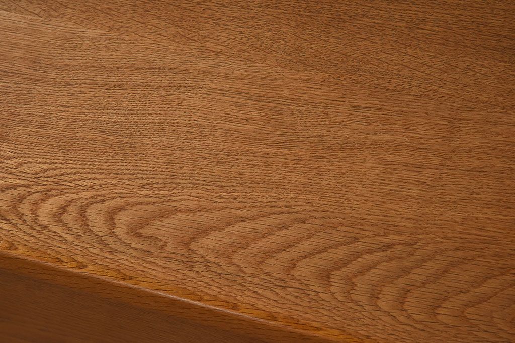 ヴィンテージ家具　北欧ビンテージ　オーク材　シンプルなスタッキングキャビネット