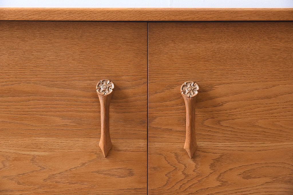 ヴィンテージ家具　北欧ビンテージ　オーク材　シンプルなスタッキングキャビネット