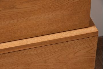 ヴィンテージ家具　北欧ビンテージ　オーク材　シンプルなスタッキングキャビネット