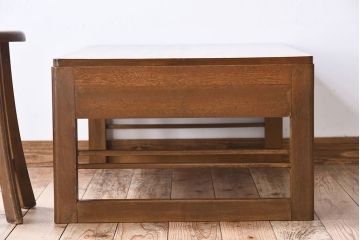 レトロ家具　昭和レトロ　アンティーク　古い木製の文机(座机・デスク)