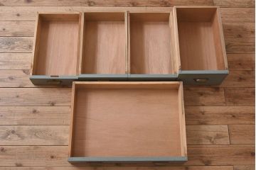 アンティーク家具　アンティークペイント　薄型　ナラ材製のかわいい両袖机