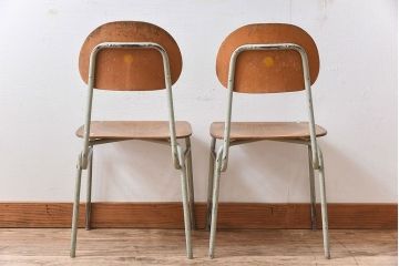 ヴィンテージ家具　ビンテージ　かわいいスクールチェア2脚セット(キッズチェア)