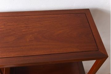 民芸家具　花梨材製のシンプルな飾り棚(陳列棚、カリン材)