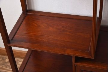 民芸家具　花梨材製のシンプルな飾り棚(陳列棚、カリン材)