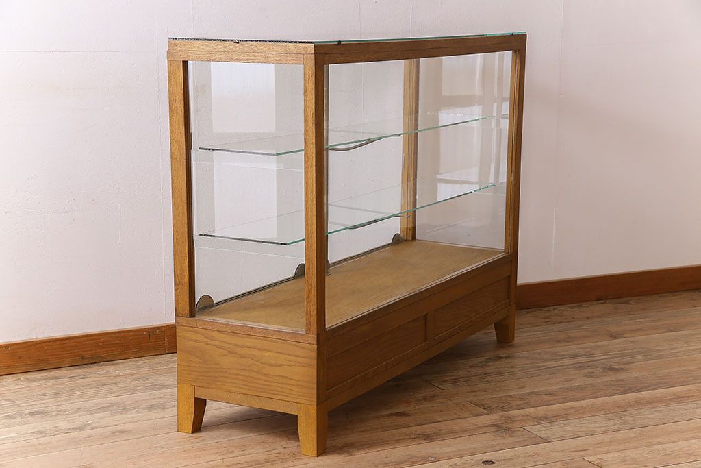 レトロ家具　昭和レトロ　引き出し付き!和製アンティークのナラ材製ガラスケース