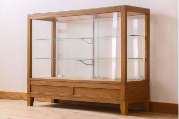 レトロ家具　昭和レトロ　引き出し付き!和製アンティークのナラ材製ガラスケース