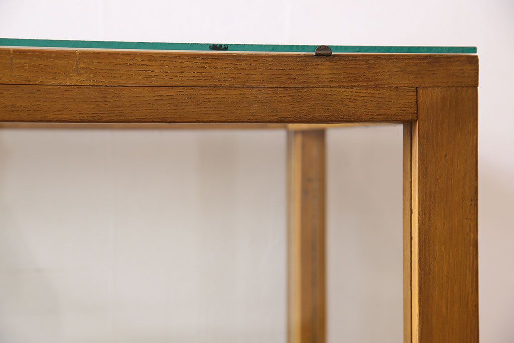 レトロ家具　昭和レトロ　引き出し付き!和製アンティークのナラ材製ガラスケース