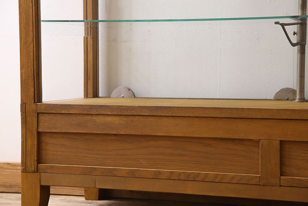 レトロ家具　昭和レトロ　引き出し付き!和製アンティークのナラ材製ガラスケース