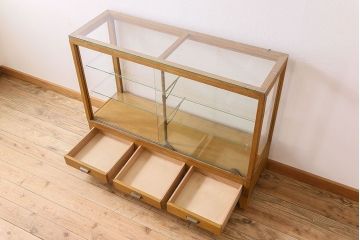 レトロ家具　昭和レトロ　引き出し付き!和製アンティークのナラ材製ガラスケース