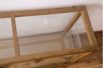 レトロ家具　昭和レトロ　引き出し付き!和製アンティークのナラ材製ガラスケース