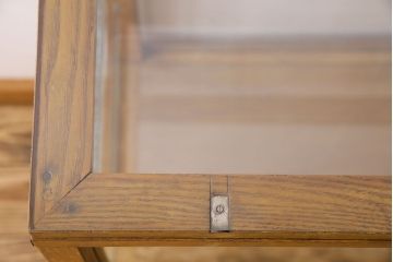 レトロ家具　昭和レトロ　引き出し付き!和製アンティークのナラ材製ガラスケース