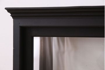 アンティーク家具　和モダン　脚付き!シックなアンティークのペイントガラスケース