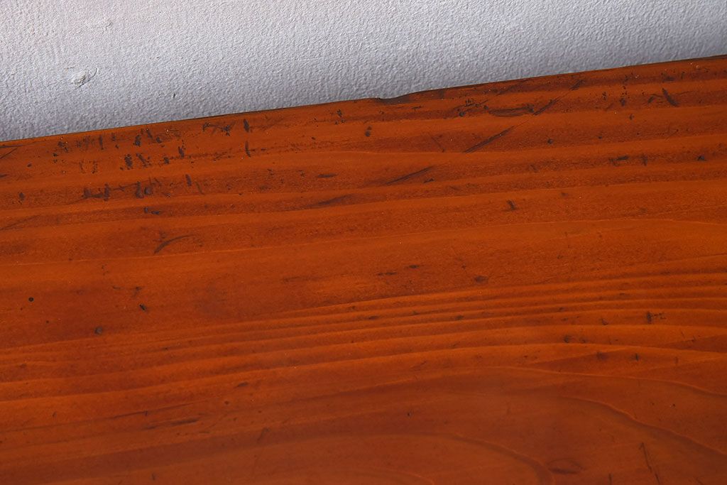 アンティーク家具　明治期　古民具・骨董　黒漆の上品なアンティークの衣装箪笥