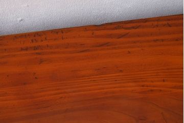 アンティーク家具　明治期　古民具・骨董　黒漆の上品なアンティークの衣装箪笥