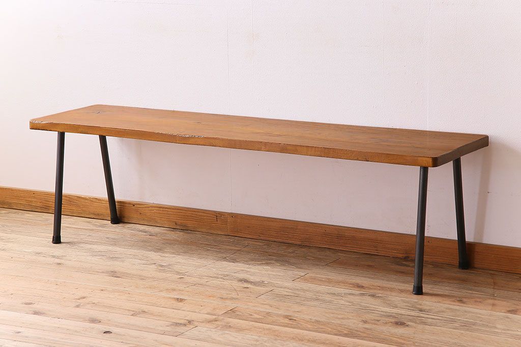 アンティーク家具　天板一枚板　朴の木　和製アンティークのシンプルな鉄脚ベンチ