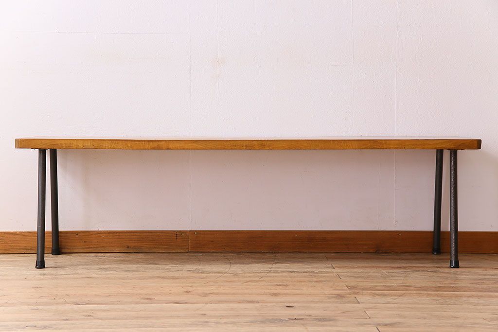 アンティーク家具　天板一枚板　朴の木　和製アンティークのシンプルな鉄脚ベンチ