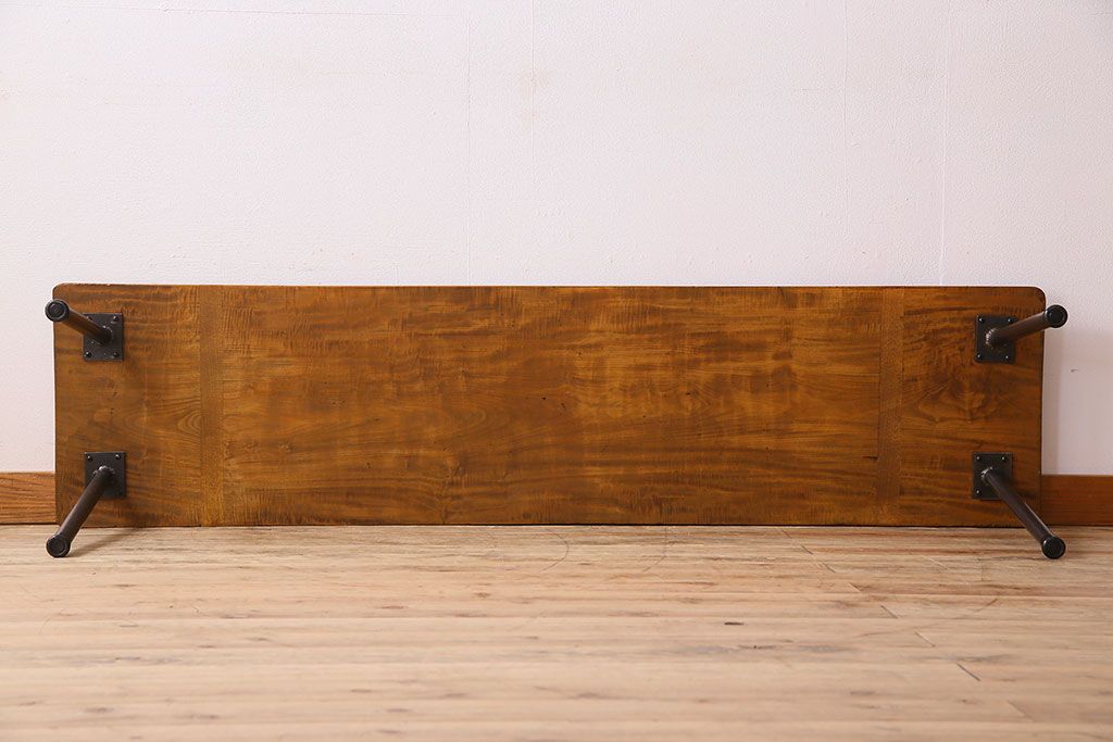 アンティーク家具　天板一枚板　朴の木　和製アンティークのシンプルな鉄脚ベンチ