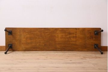 アンティーク家具　天板一枚板　朴の木　和製アンティークのシンプルな鉄脚ベンチ