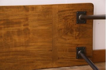 アンティーク家具　天板一枚板　朴の木　和製アンティークのシンプルな鉄脚ベンチ