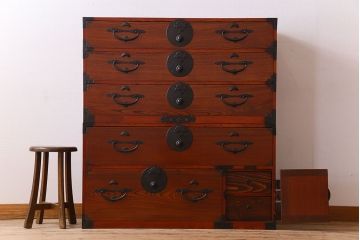 アンティーク家具　アンティーク　前面欅材　重ね二本松箪笥(衣装箪笥)(2)