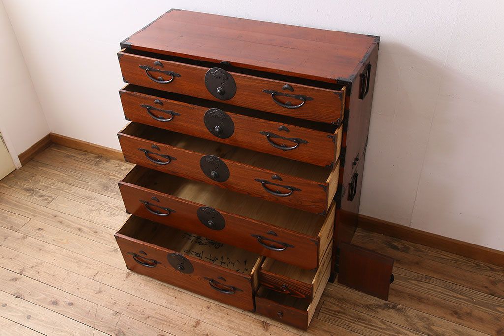 アンティーク家具　アンティーク　前面欅材　重ね二本松箪笥(衣装箪笥)(2)