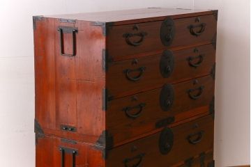 アンティーク家具　アンティーク　前面欅材　重ね二本松箪笥(衣装箪笥)(2)