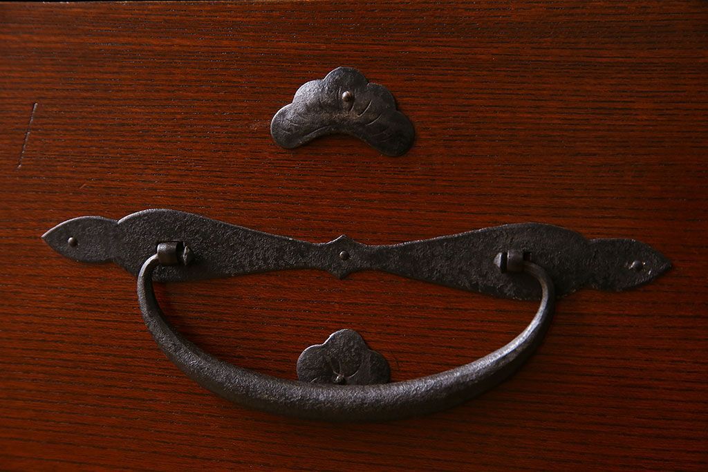 アンティーク家具　アンティーク　前面欅材　重ね二本松箪笥(衣装箪笥)(2)