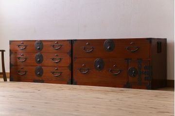 アンティーク家具　アンティーク　前面欅材　重ね二本松箪笥(衣装箪笥)(2)