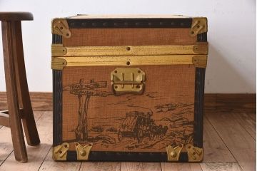 アンティーク雑貨　1950年頃　イギリスアンティークのレトロなトランク