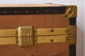 アンティーク雑貨　1950年頃　イギリスアンティークのレトロなトランク