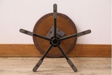 ヴィンテージ家具　イギリスビンテージ　当時物　シャビーな回転椅子(スツール)(3)