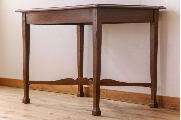 アンティーク家具　イギリスアンティーク　オーク材製!シンプルなダイニングテーブル