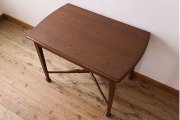 アンティーク家具　イギリスアンティーク　オーク材製!シンプルなダイニングテーブル