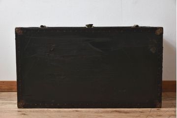イギリスアンティーク　1950年頃　鍵付きでおしゃれなトランク