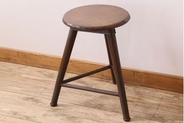 アンティーク家具　イギリスアンティーク　シャビーな魅力の鉄脚スツール
