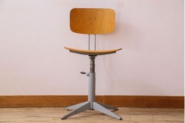 ヴィンテージ家具　ドイツ　ビンテージ　ジャンクスタイル　ファクトリーチェア(回転イス・デスクチェア)(1)
