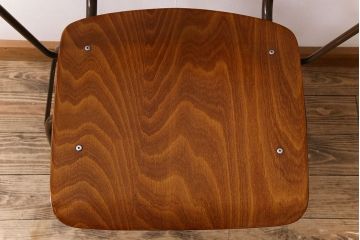 ヴィンテージ家具　ドイツビンテージ　アーム付き!プライウッドチェア(鉄脚イス)(1)