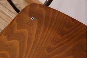 ヴィンテージ家具　ドイツビンテージ　アーム付き!プライウッドチェア(鉄脚イス)(1)