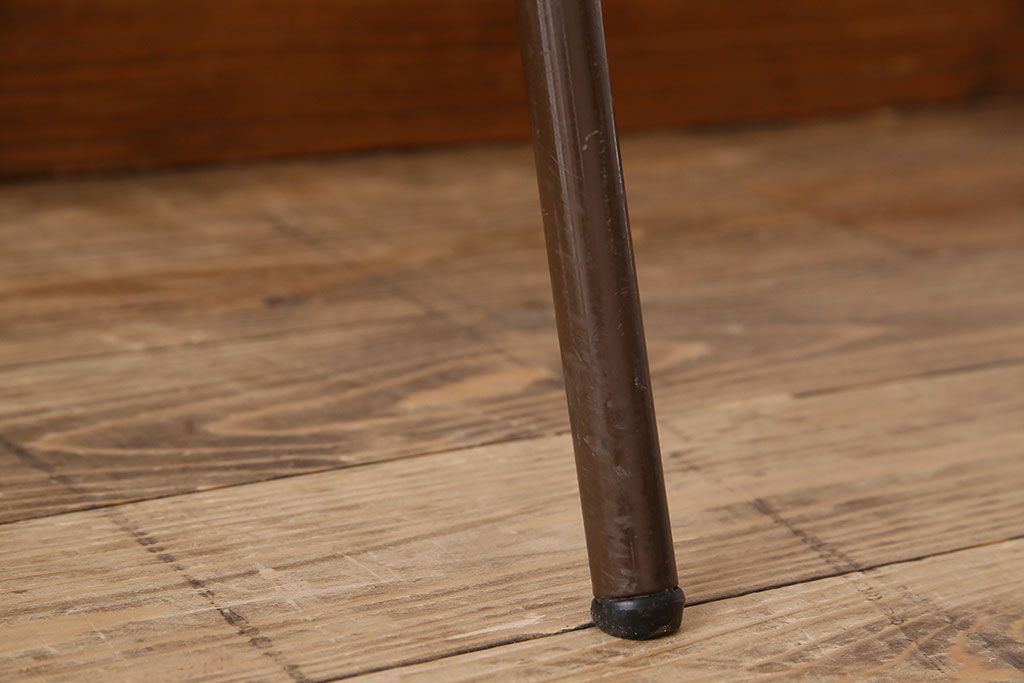 ヴィンテージ家具　ドイツビンテージ　アーム付き!プライウッドチェア(鉄脚イス)(1)