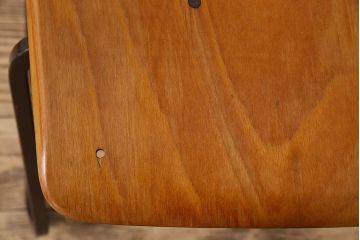 ヴィンテージ家具　ドイツビンテージ　アーム付き!プライウッドチェア(鉄脚イス)(2)