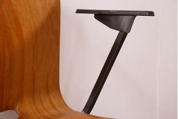 ヴィンテージ家具　ドイツビンテージ　アーム付き!プライウッドチェア(鉄脚イス)(2)