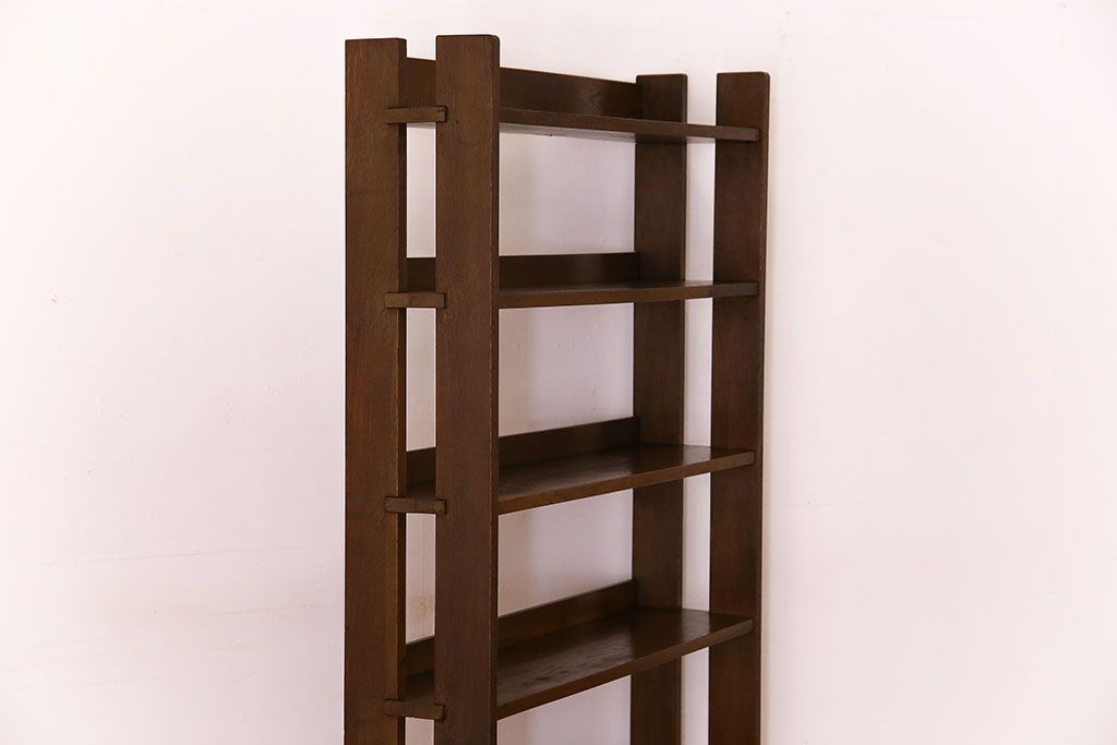 アンティーク家具　古い木製　和製アンティーク　変わり型の本棚(2)