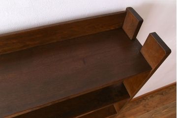 アンティーク家具　古い木製　和製アンティーク　変わり型の本棚(2)