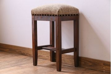 アンティーク家具　欅材　古い木製のクッション座面角スツール
