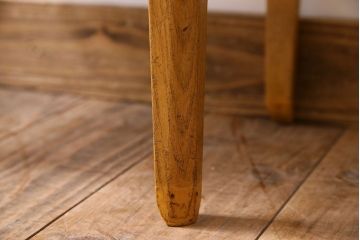 アンティーク家具　ナラ材　古い木製のクッション座面丸スツール