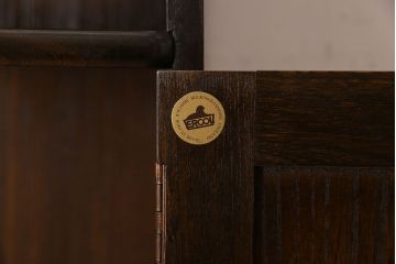 ヴィンテージ家具　ERCOL(アーコール)　イギリスビンテージ　オールドコロニアル　カップボードブックケース(本棚)