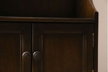 ヴィンテージ家具　ERCOL(アーコール)　イギリスビンテージ　オールドコロニアル　カップボードブックケース(本棚)