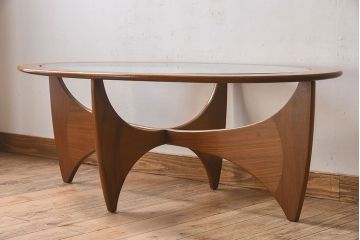 ヴィンテージ家具　G-plan(ジープラン)　北欧ビンテージ　チーク材　ガラストップオーバルテーブル(センターテーブル・コーヒーテーブル)