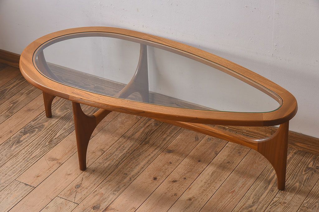 ヴィンテージ家具　北欧ビンテージ　変わり型　ガラストップセンターテーブル